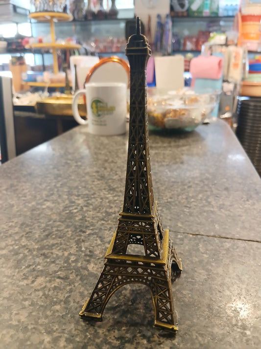 Metallic Eiffel Tower Table Décor – 12cm Paris Landmark Model