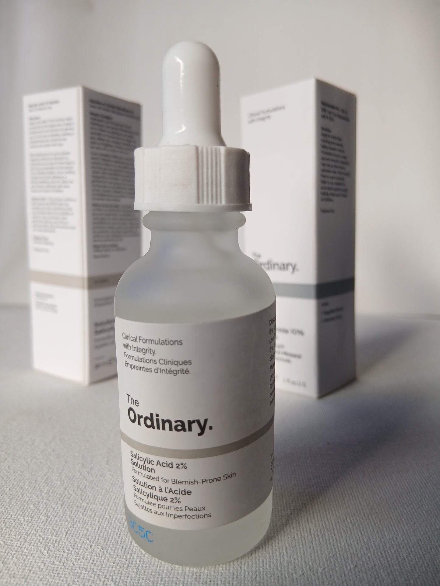 The Ordinary Alpha Arbutin 2% + HA Serum – Brightening & Hydrating Treatment