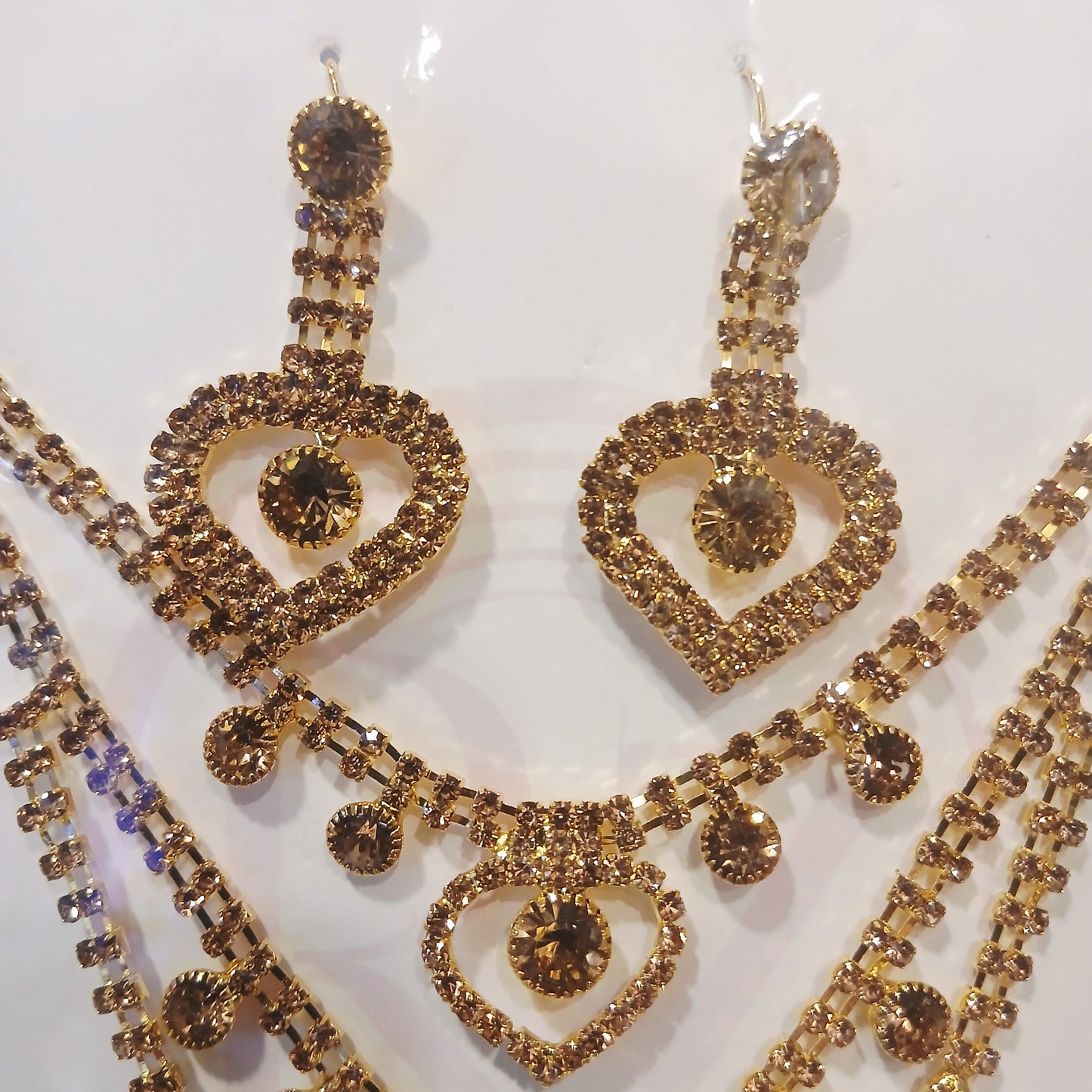 Golden Triple-Layered Necklace with Earrings Set – Luxurious Bridal & Party Jewelry