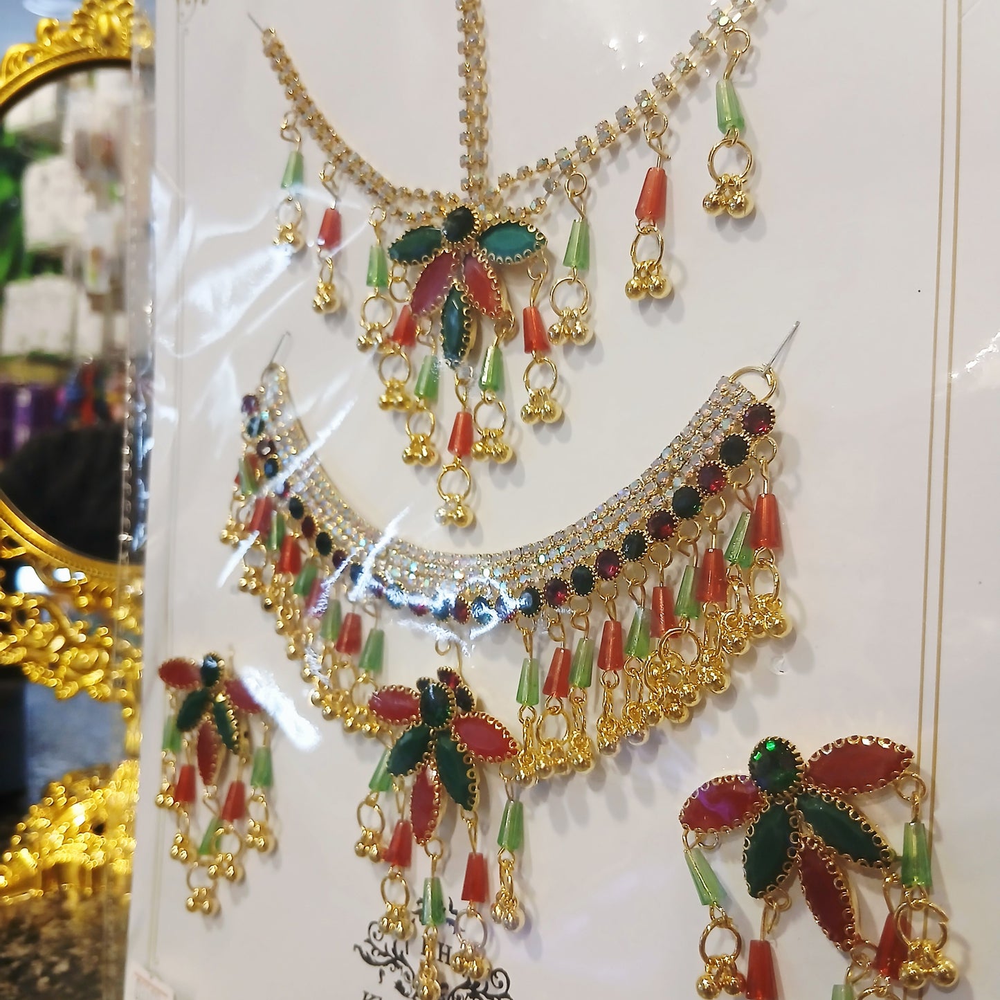 Royal Maroon & Emerald Pearl Set – Elegant Necklace, Bindiya & Earrings for Women