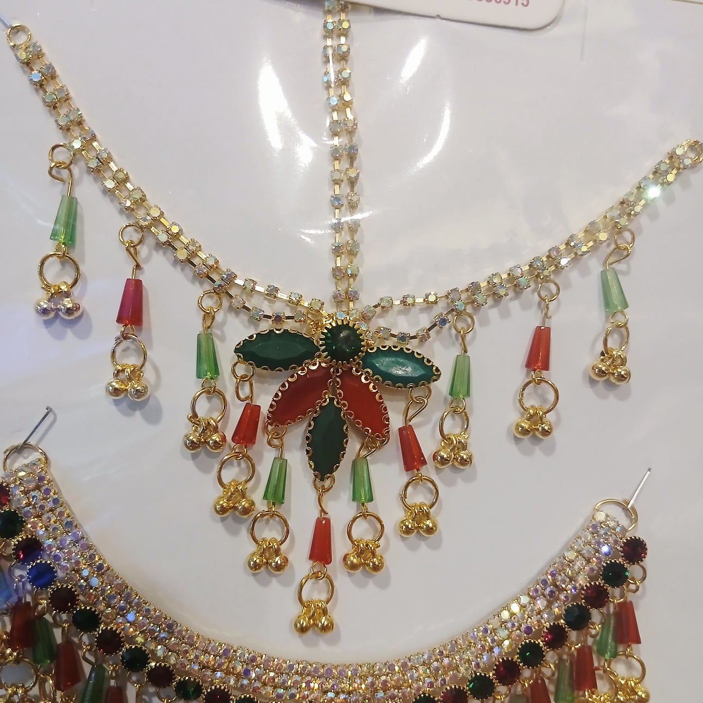 Royal Maroon & Emerald Pearl Set – Elegant Necklace, Bindiya & Earrings for Women