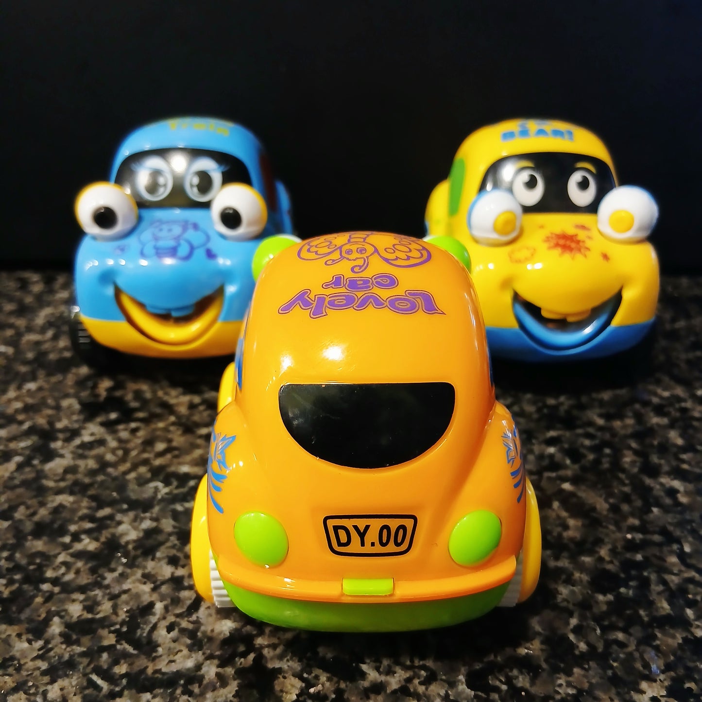 High Quality Naughty Smiling Toy Car Go Friction for kids
