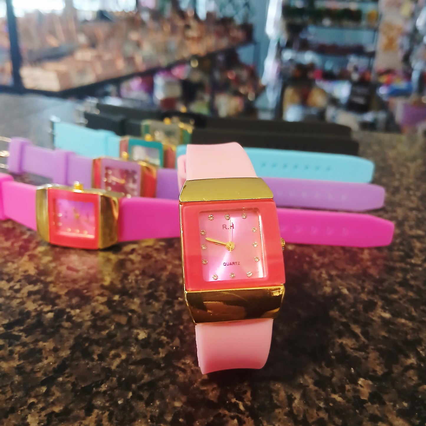 Upgrade Your Style with Our Vibrant Ladies Watch – Available in Stunning Colors!