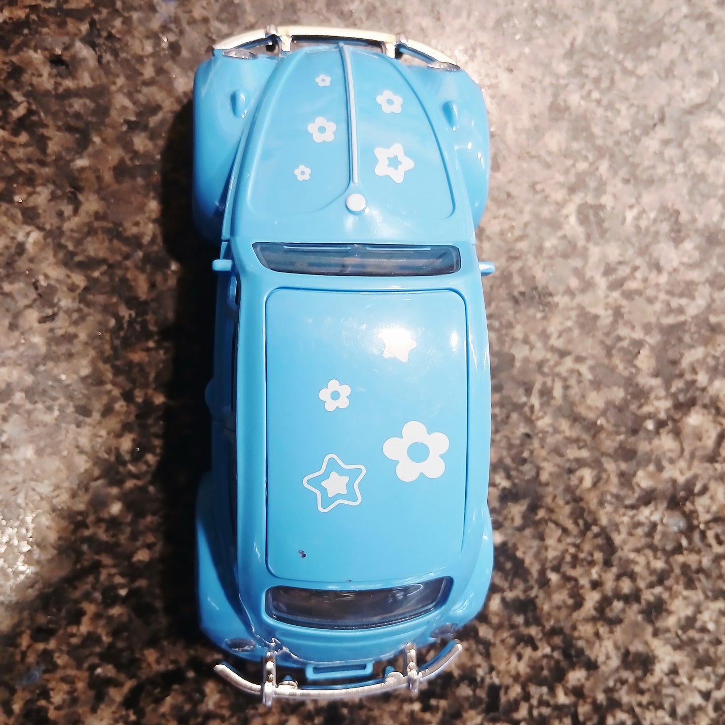 Cartoon Style Beetle Toy Car – Blue with Opening Doors & Funny Eyes