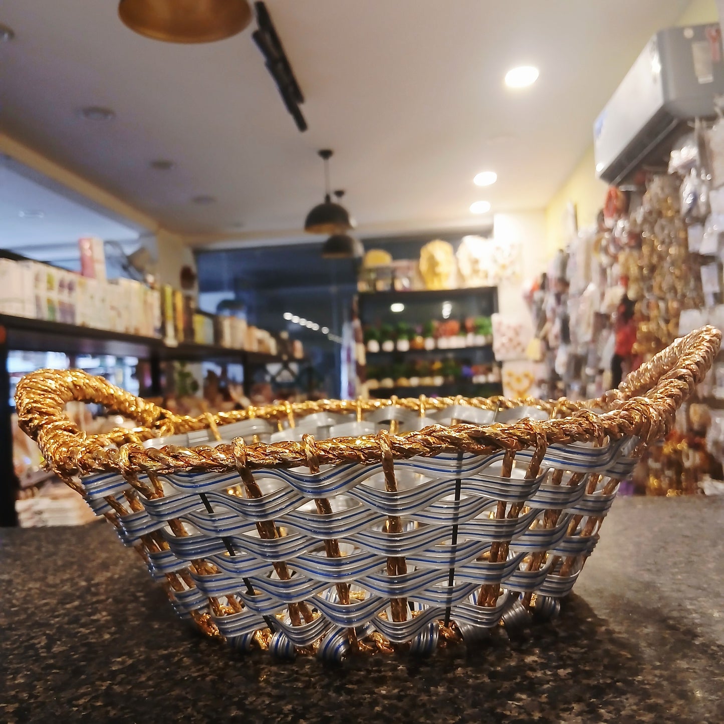 Handcrafted Luxury Gift Basket – Elegant Customized Present for All Occasions