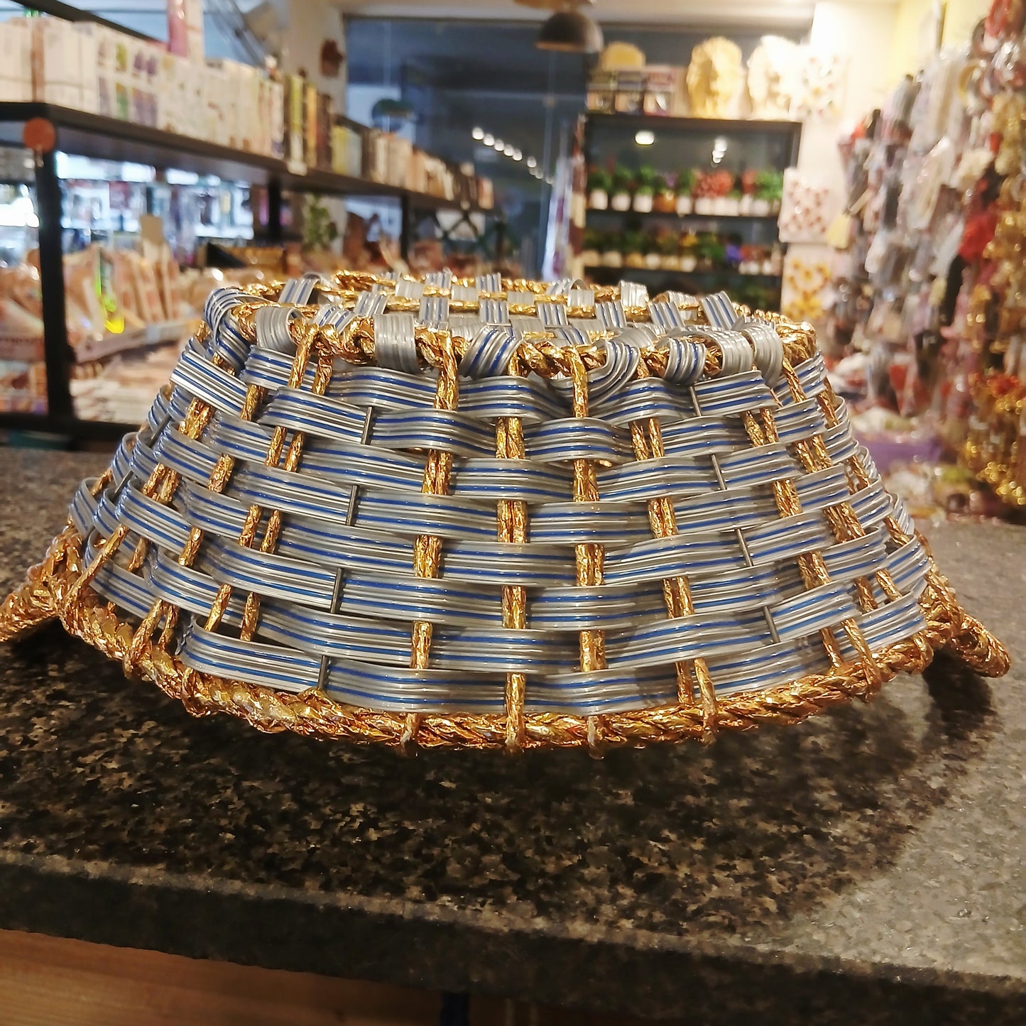 Handcrafted Luxury Gift Basket – Elegant Customized Present for All Occasions