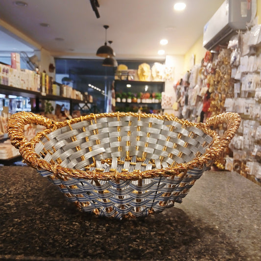 Handcrafted Luxury Gift Basket – Elegant Customized Present for All Occasions