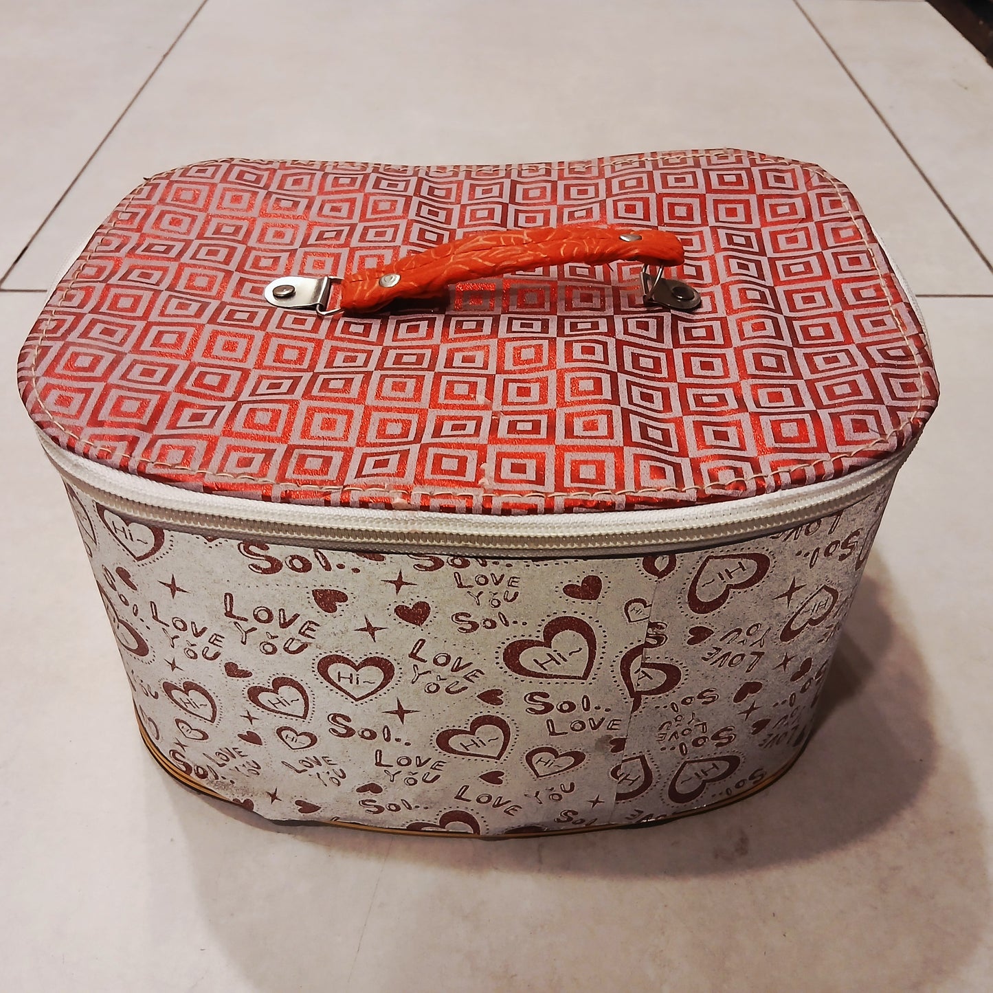 Dazzle Keep" Single Jewelry Box – Affordable, Stylish Organizer (Multiple Colors)